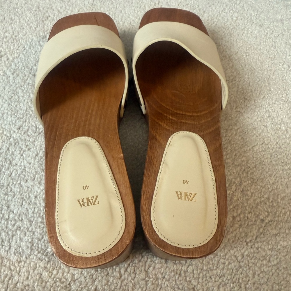Zara Women's Cream Slide clogs